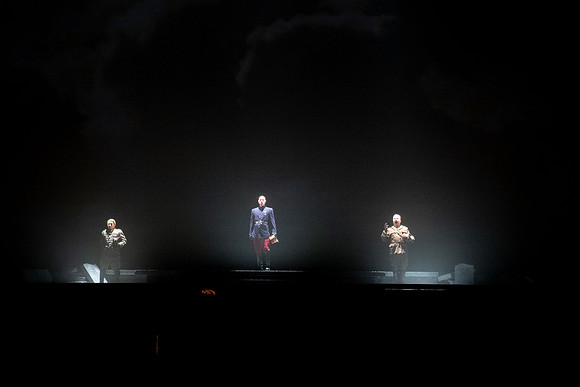 Scene from the opera "Silent Night" by Puts/Campbell