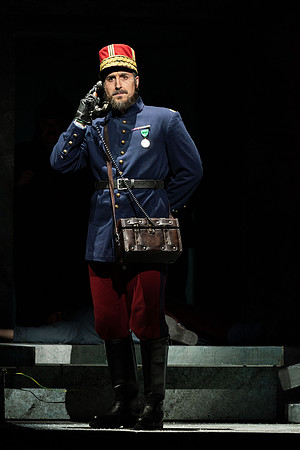 Scene from the opera "Silent Night" by Puts/Campbell