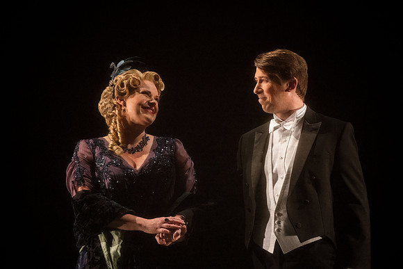 Scene from the opera "Silent Night" by Puts/Campbell