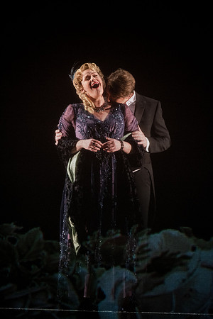 Scene from the opera "Silent Night" by Puts/Campbell