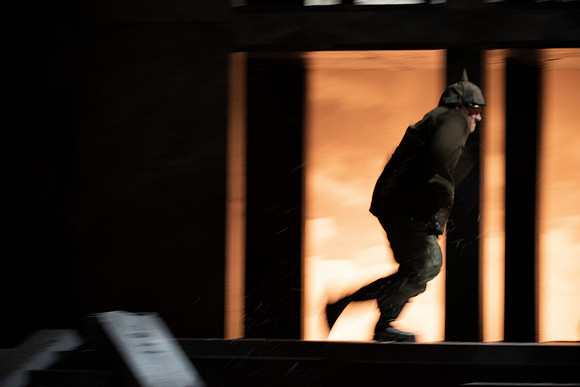 Scene from the opera "Silent Night" by Puts/Campbell
