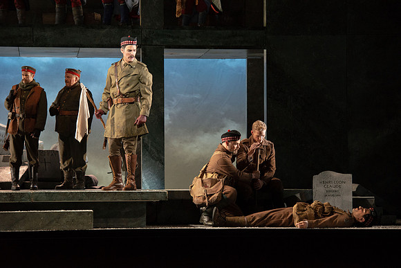 Scene from the opera "Silent Night" by Puts/Campbell
