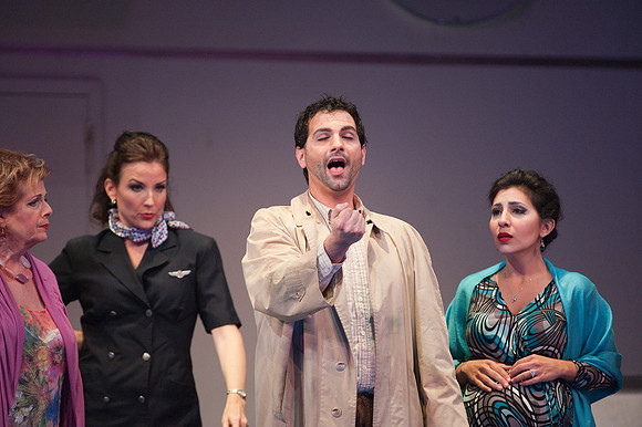 Jonathan Dove's opera "Flight"
