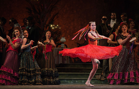 Scene from La Traviata by Giuseppe Verdi