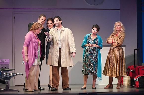 Jonathan Dove's opera "Flight"