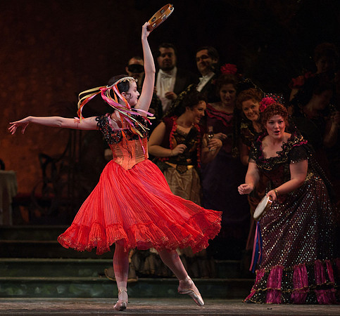 Scene from La Traviata by Giuseppe Verdi